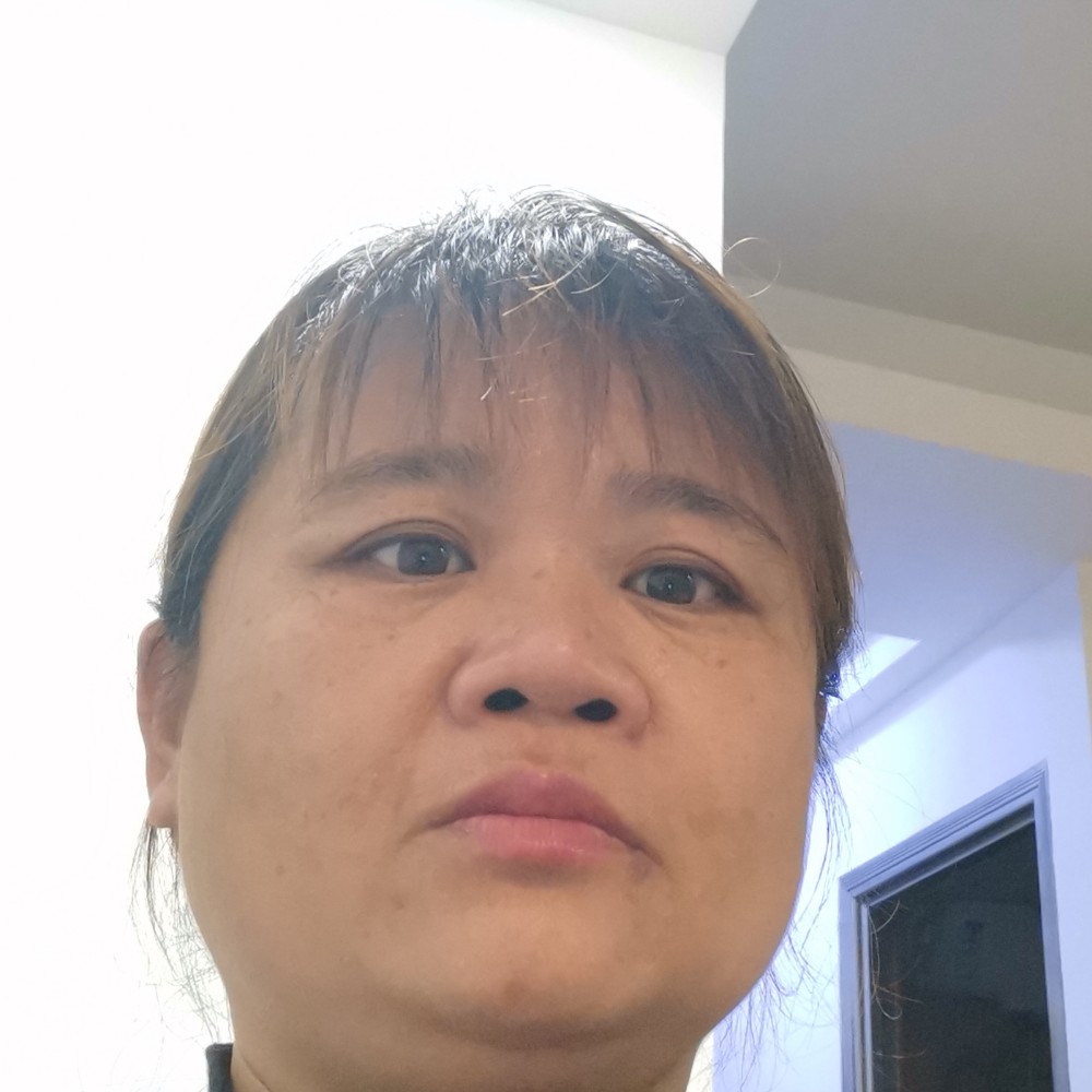 甜甜与玫瑰的照片