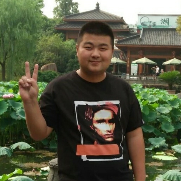 青栀有碧蓝的照片