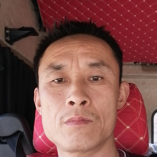 小土豆腼腆的照片