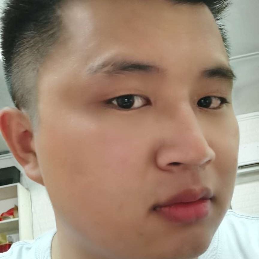 妖娆苦恋砖头的照片
