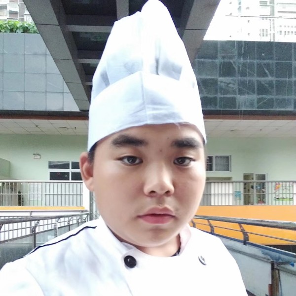 曲奇深拥高兴的照片