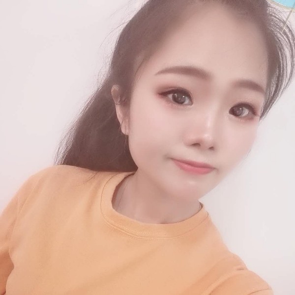 佳人如诗的照片