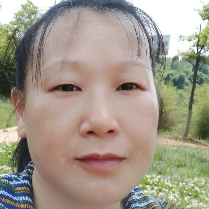 蓝色主流的照片