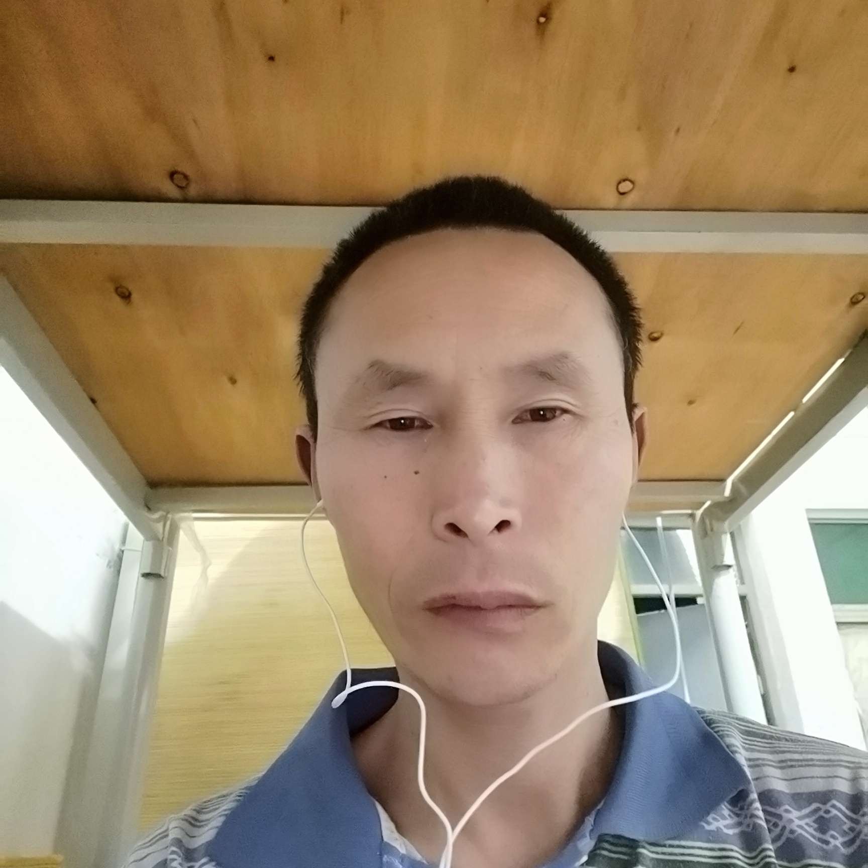 心中有你才幸福的照片