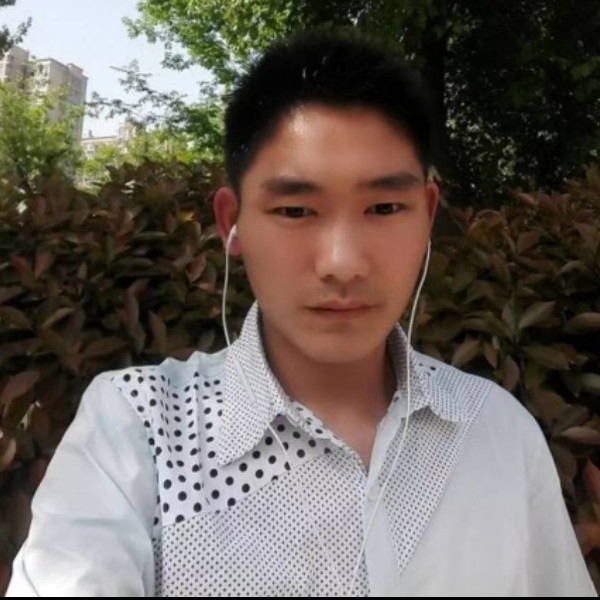 邓。YUAN的照片