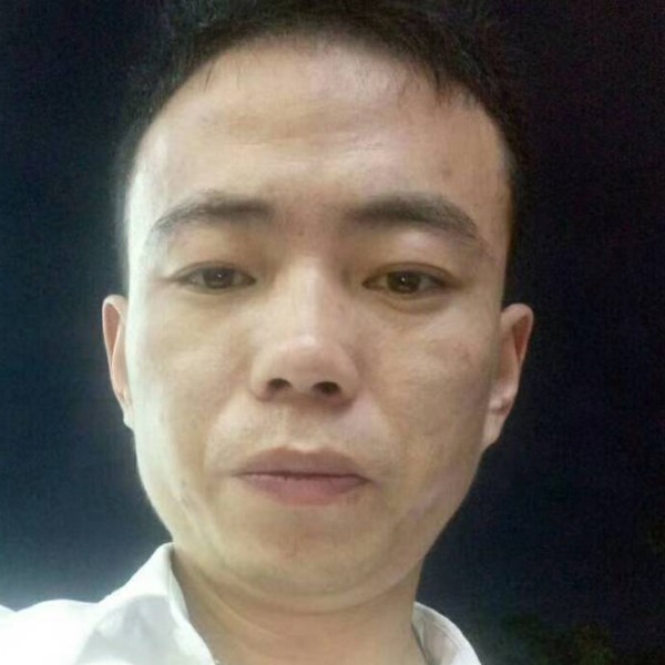 灯泡说笑点低的照片