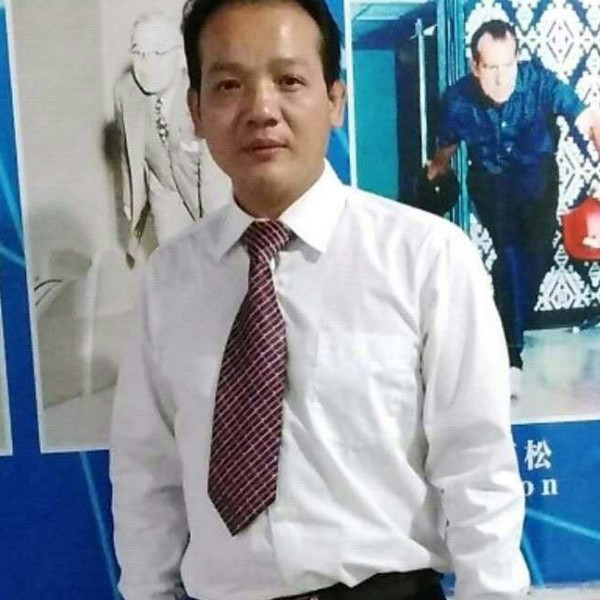 上海~敖东成的照片