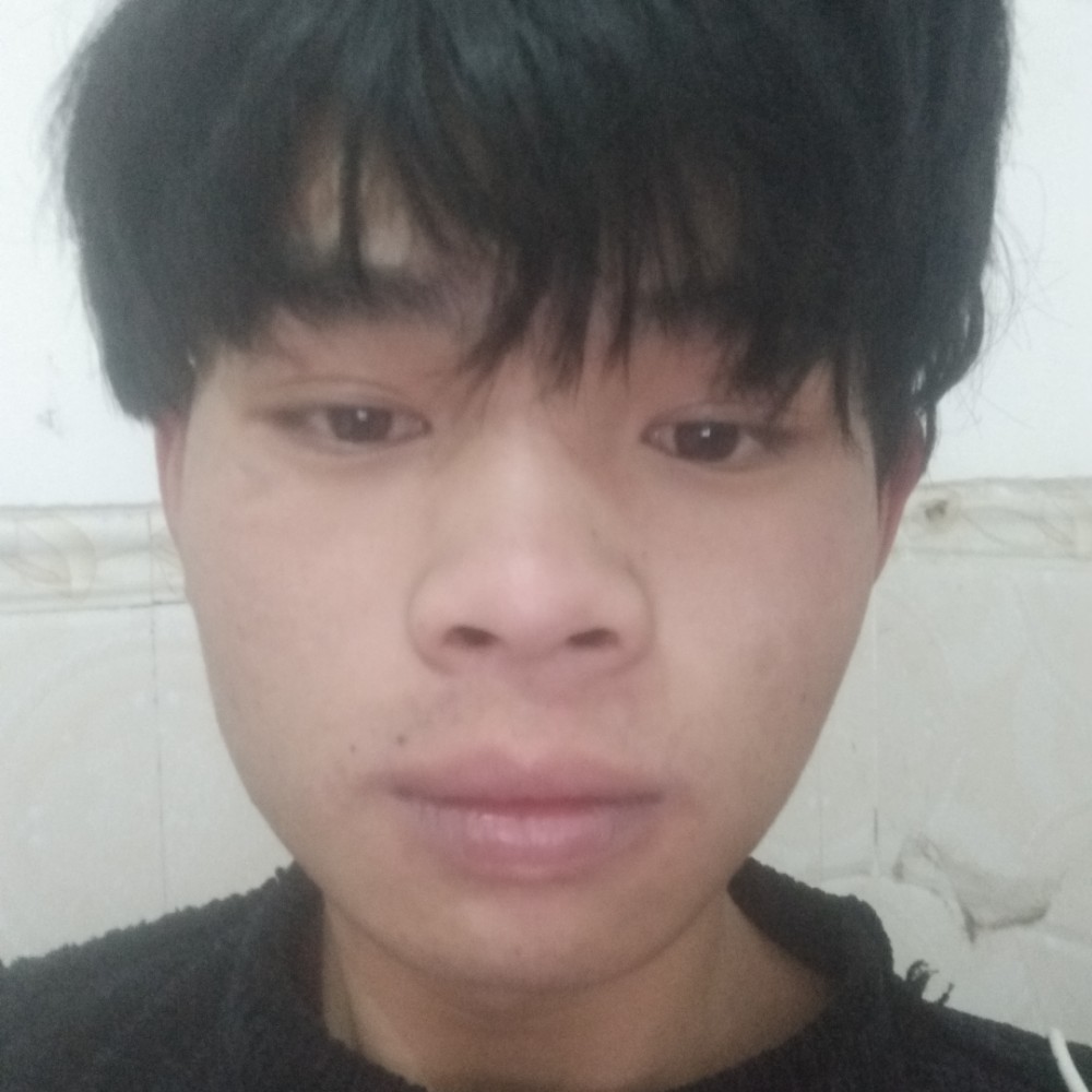 冷月演变笑点低的照片