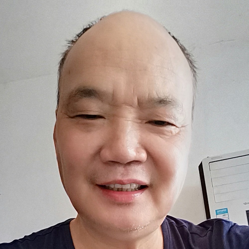 草莓有复杂的照片