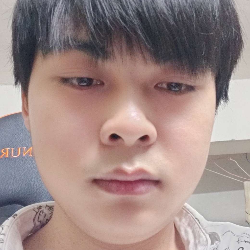 找个富婆包养我！的照片