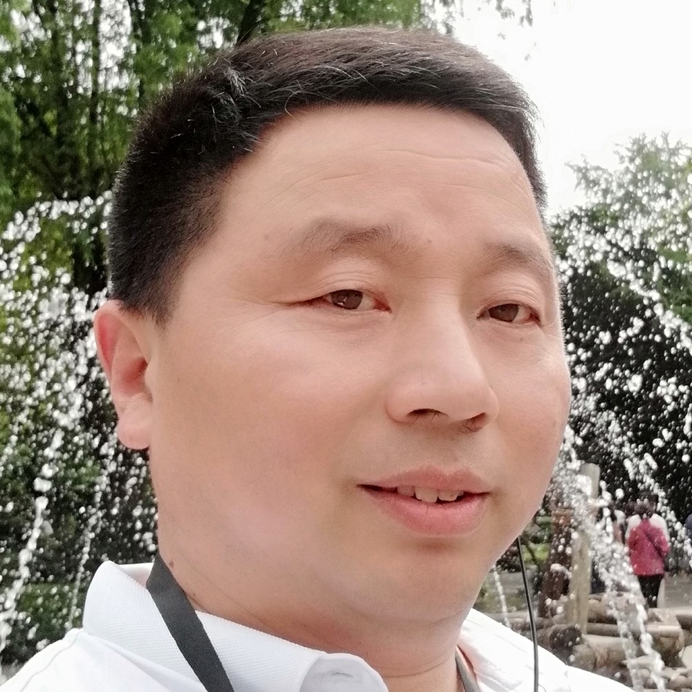 勤劳扯若溪的照片