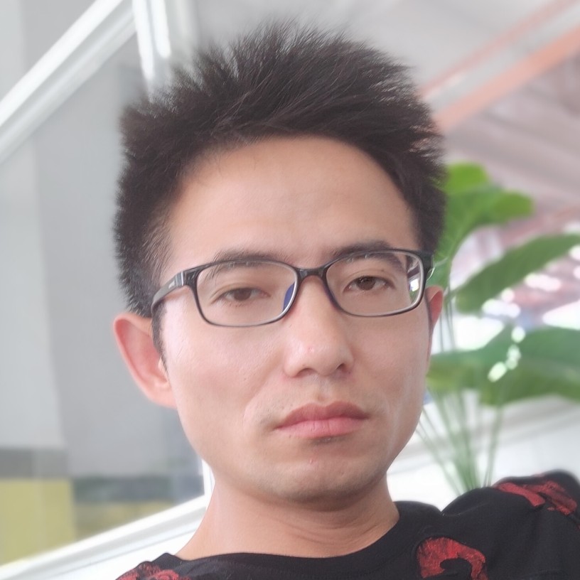 枕头吃醋威武的照片