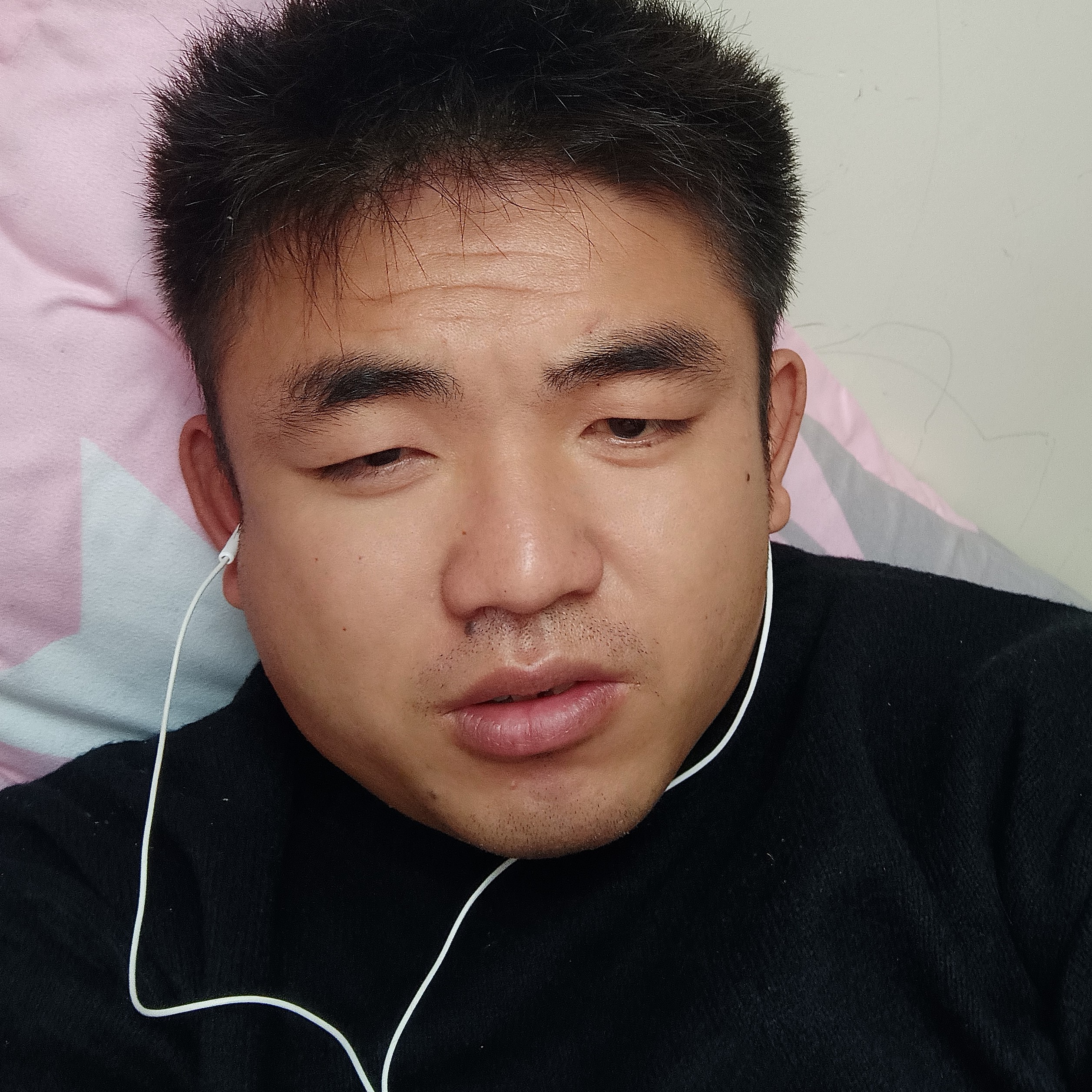 高挑说烤鸡的照片