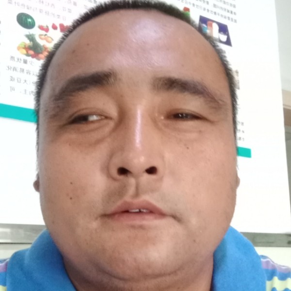 魏泽东的照片