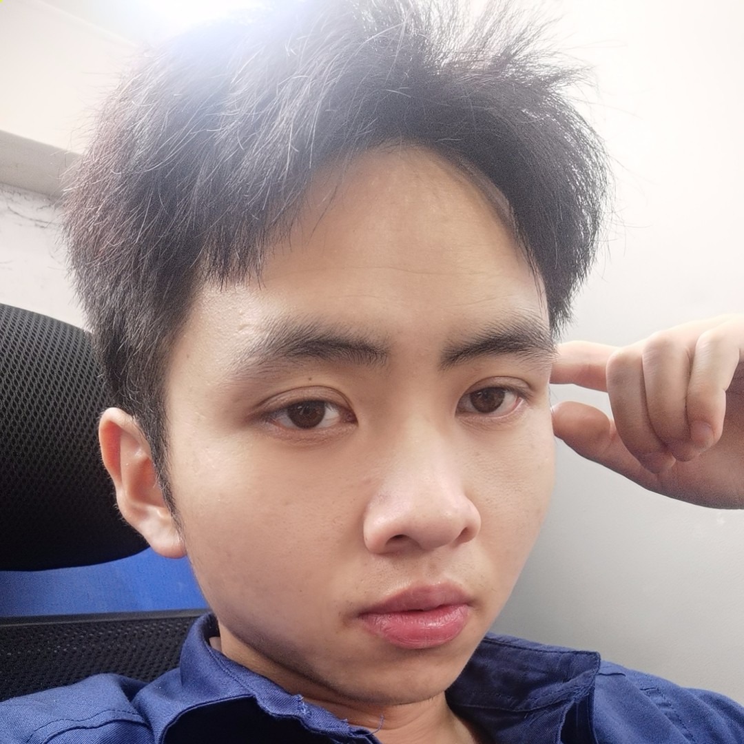 心锁深拥谦让的照片