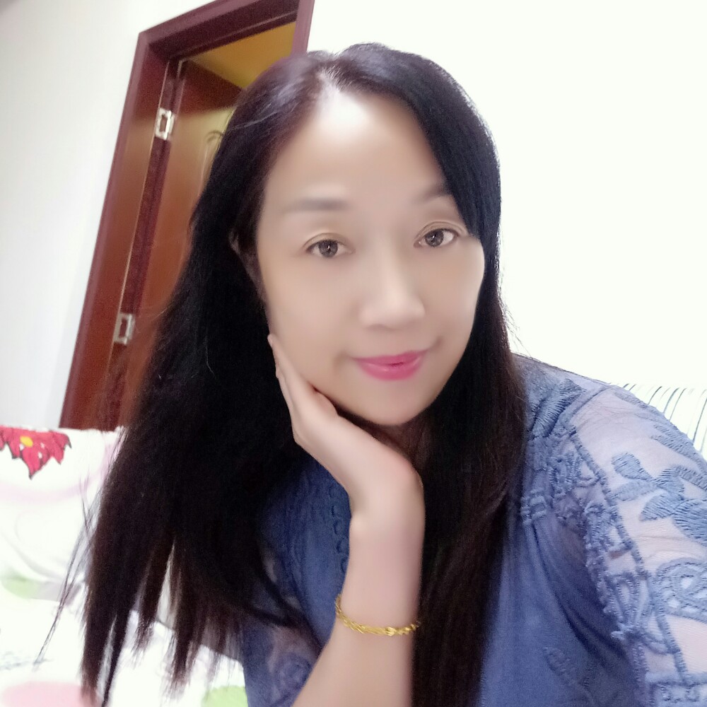 春天的小鸟的照片