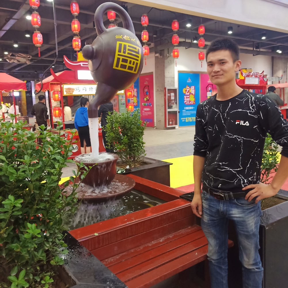 回忆都是痛》的照片