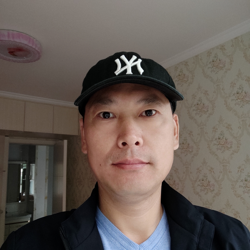 积极浅吻青栀的照片