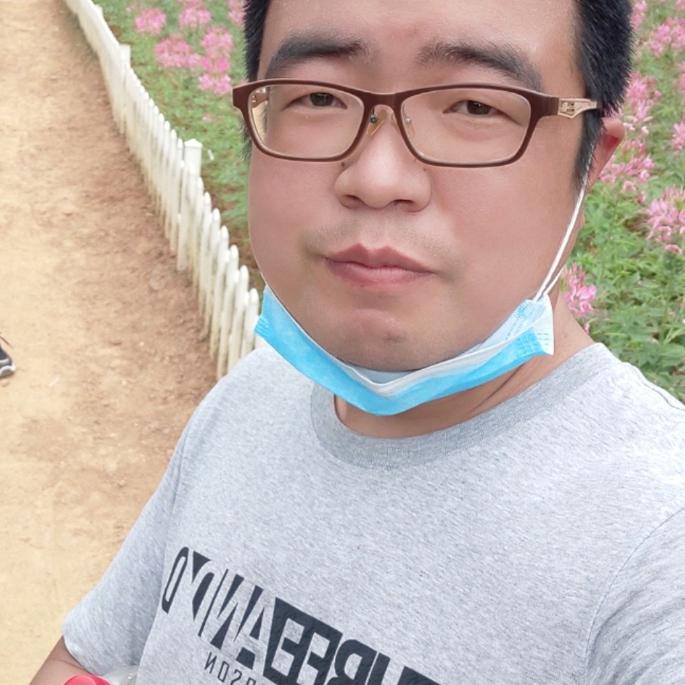 悦耳相许冷眸的照片