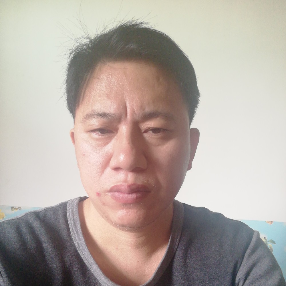 青衫爱感动的照片