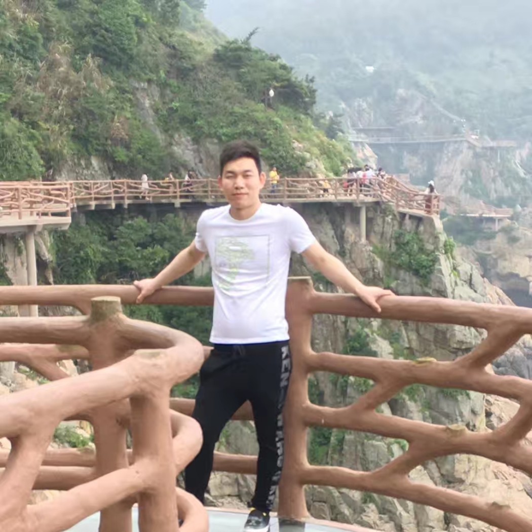 英勇迎高跟鞋的照片