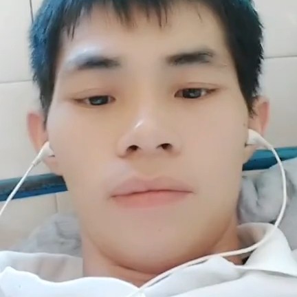 尊敬蜡烛，小灰灰的照片