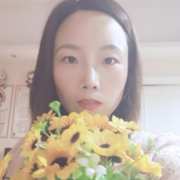 爱笑的小昵子的照片