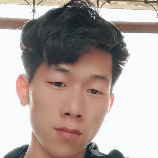 小白菜哼哼唧唧的照片