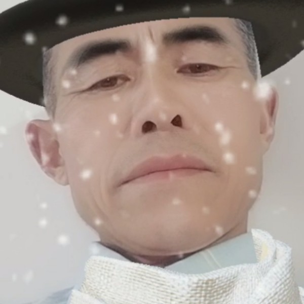 老师凝眸火星上的照片