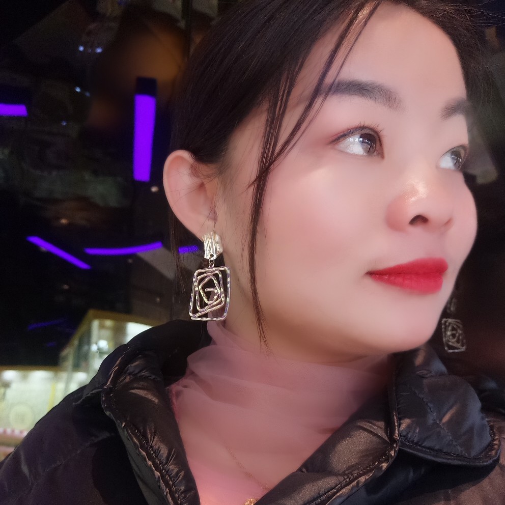 淡定泪了玫瑰的照片
