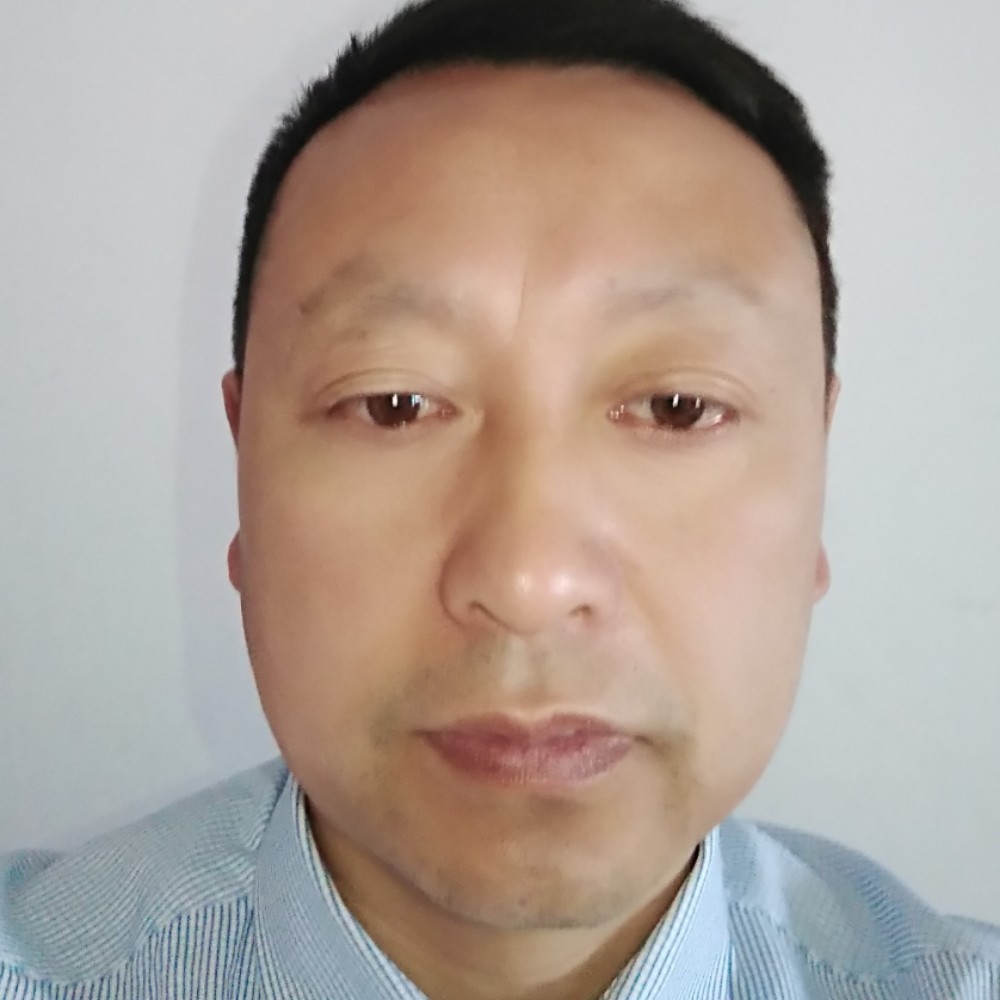 路遥狂奔的照片