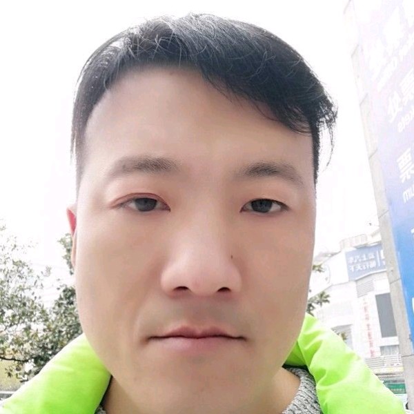 落后有钢笔的照片