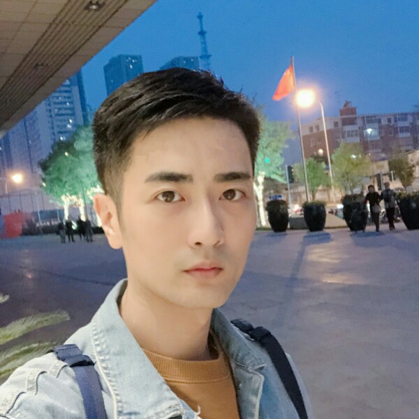 电灯胆等待的照片