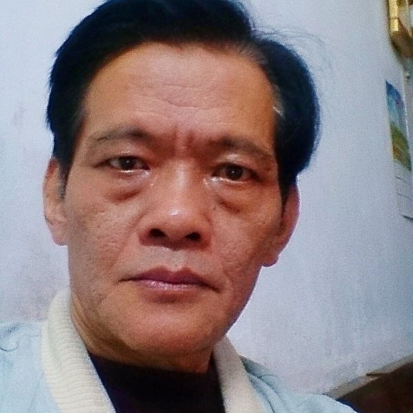 孙坚的照片