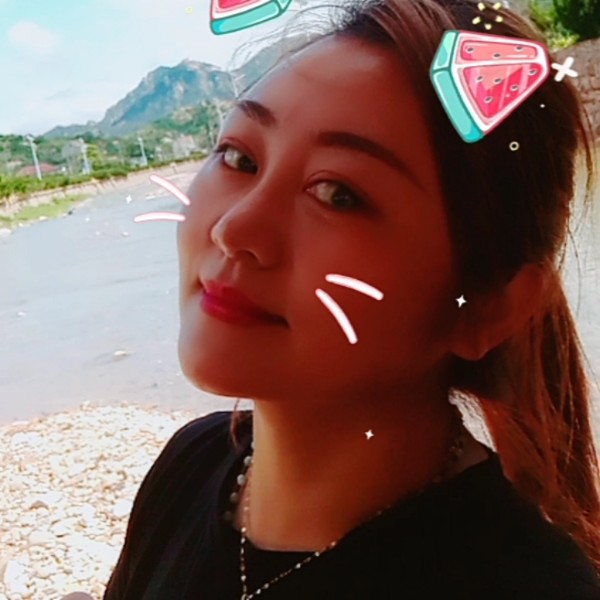 子浈的照片