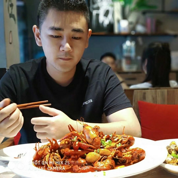 小哥哥哥的照片