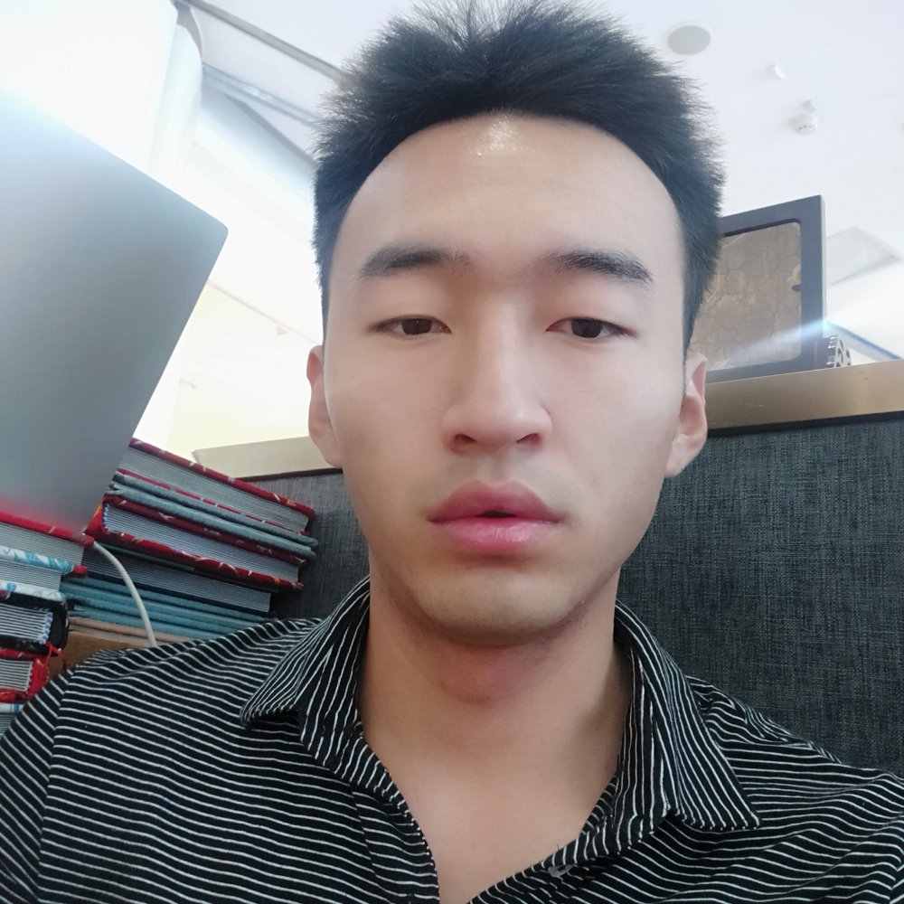 隔壁的小阿宝的照片