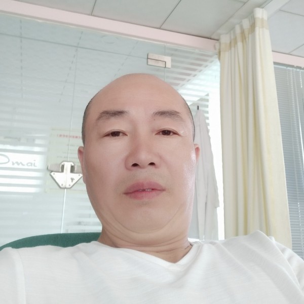吴书的照片