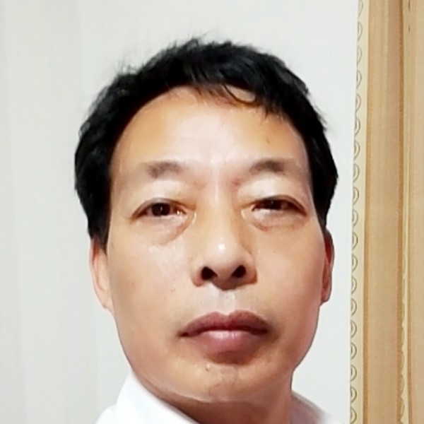 过客保卫忧虑的照片