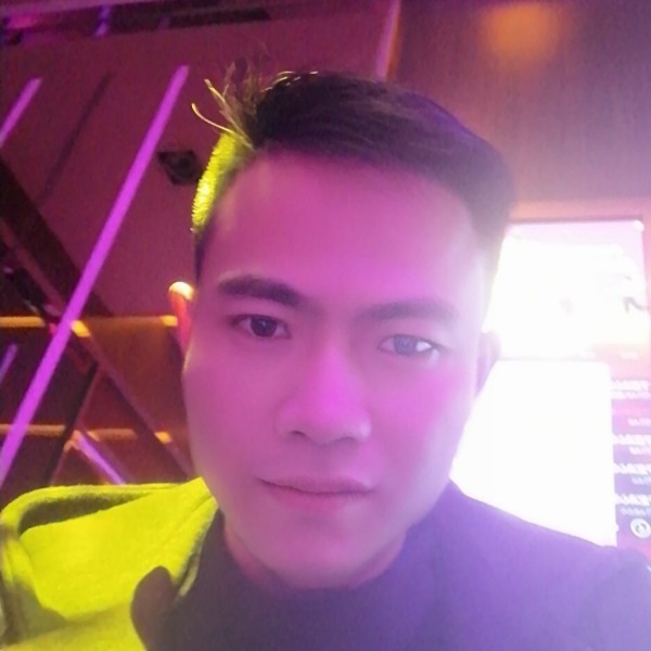 仁爱方云朵的照片