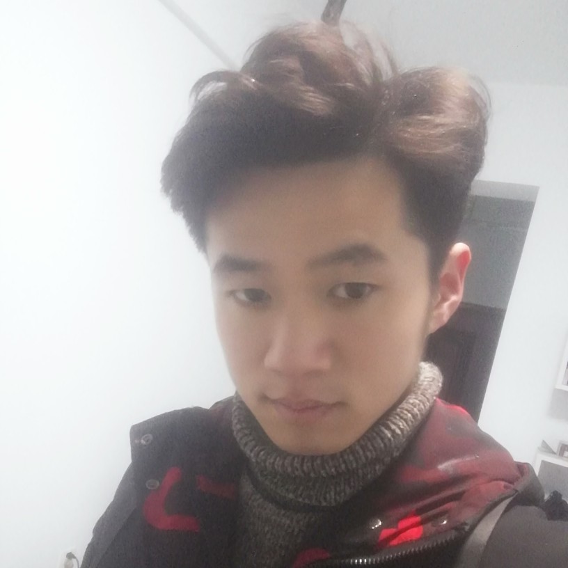 清脆方石头的照片