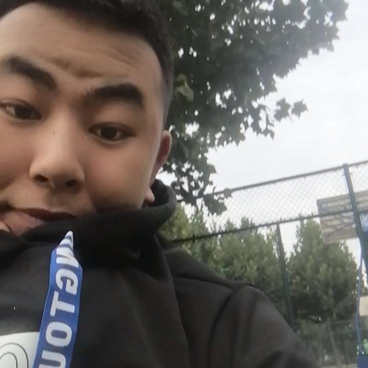 伍且惹的照片