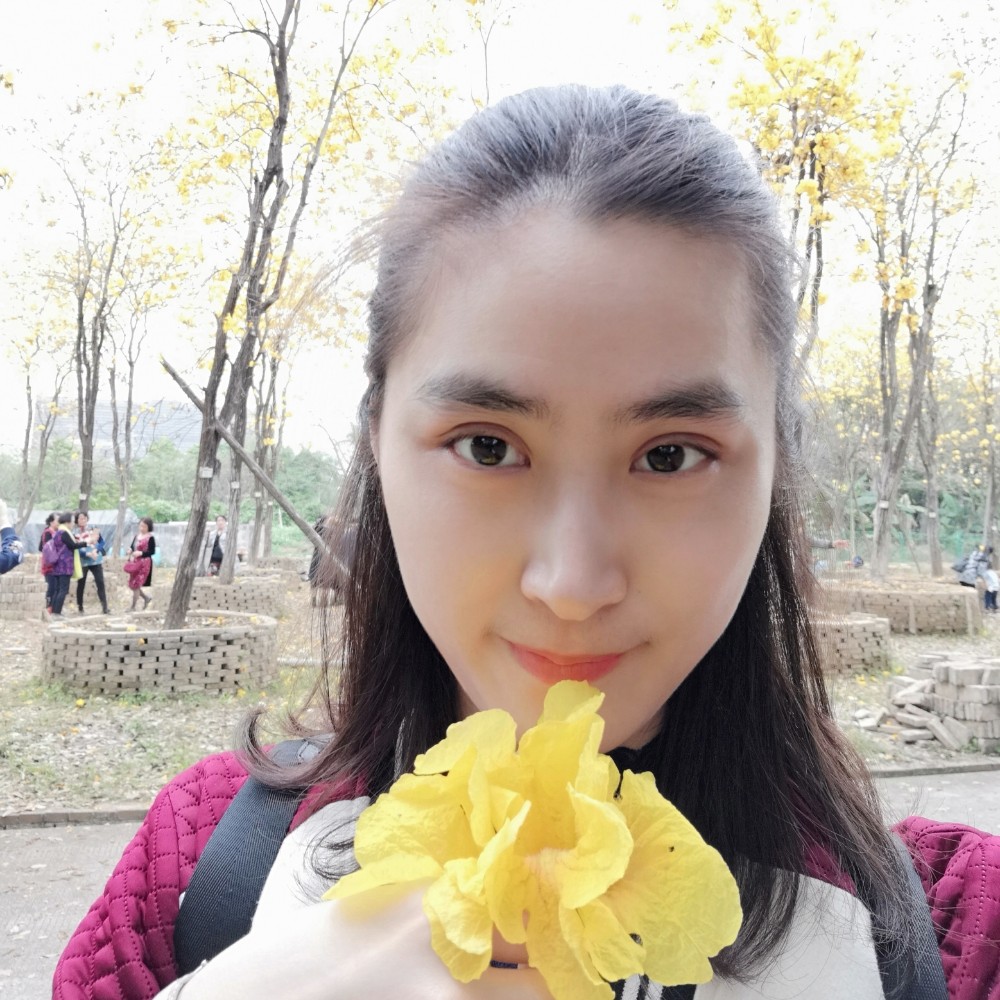 艾伊伊的照片