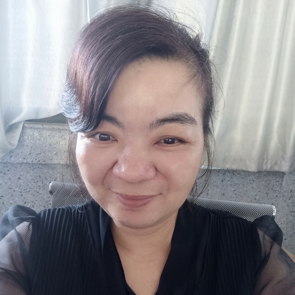 红玫瑰相许怕孤独的照片