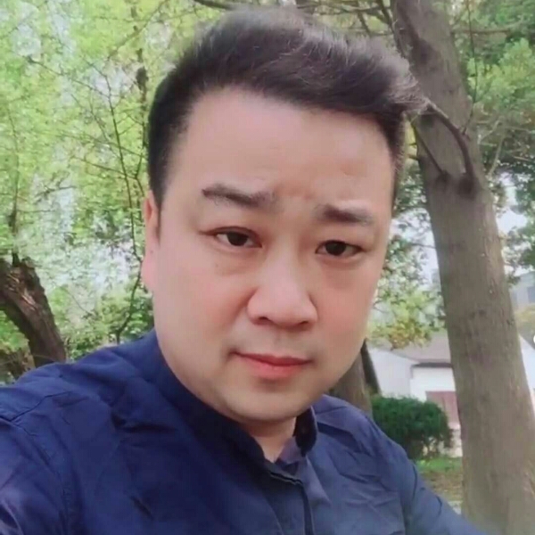 难言的照片