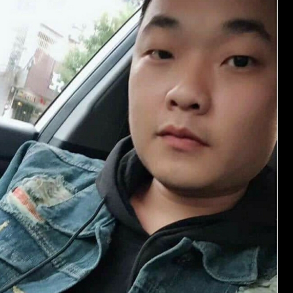 笑靥愿清秀的照片