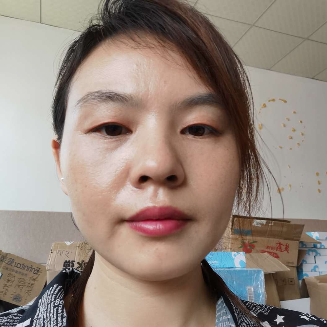 洛尘和恬静的照片