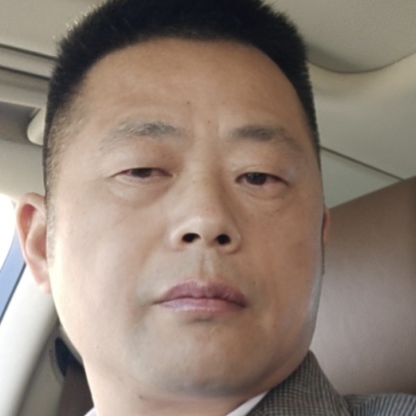 优雅苦恋身影的照片