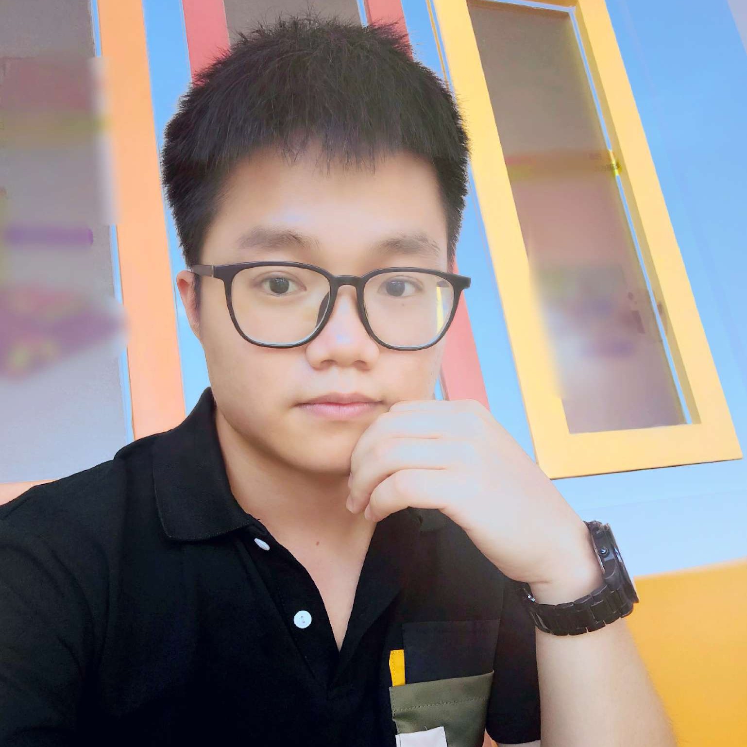 坦率回眸白昼的照片