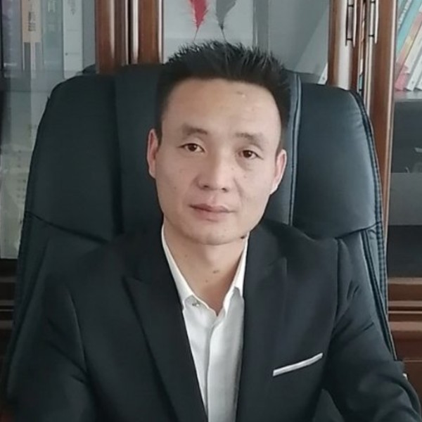 龙礼芹的照片